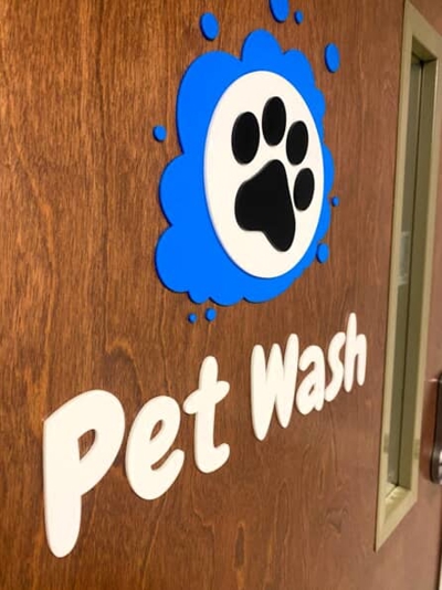 Wall & Window Graphics Photo